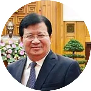 Trinh Dinh Dung - Politician