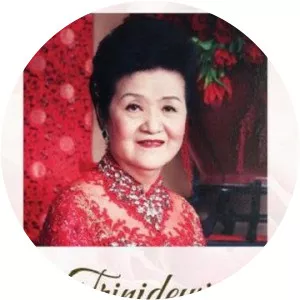 Trini Dewi Lasuki - Eka Tjipta Widjaja's wife
