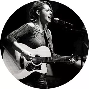 Trinity Bradshaw - Musical artist