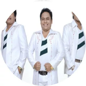 Trio Elexis - Musical artist