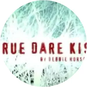 True Dare Kiss - 2007 ‧ Drama ‧ 1 season