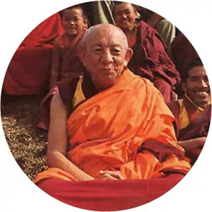 Tsenzhab Serkong Rinpoche