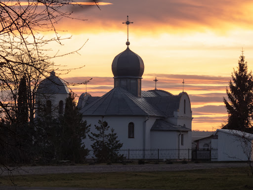 Tserkva Kosmy I Dem'yana Uhkts - Church in Shman'kivtsi, Ukraine