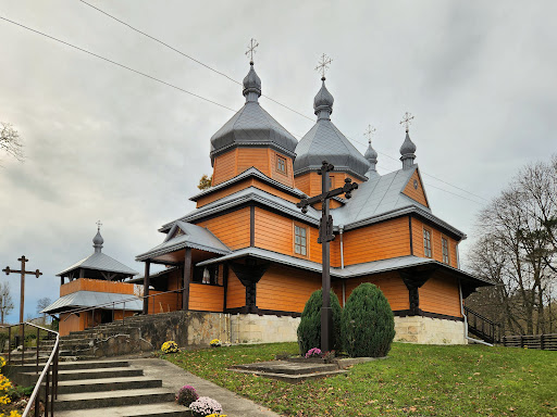 Tserkva Prepodobnoyi Paraskeviyi Uhkts