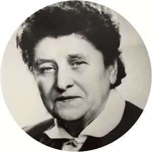Tsola Dragoycheva