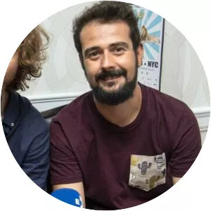 Tu Otra Bonita - Musical group