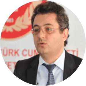 Tufan Erhurman