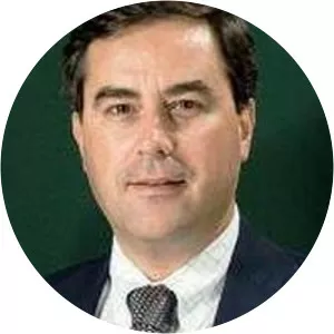 Tugrul Özel (Tuğrul Özel)