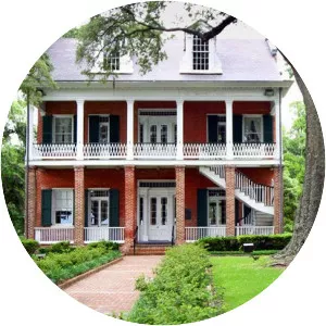 Tullis-Toledano Manor