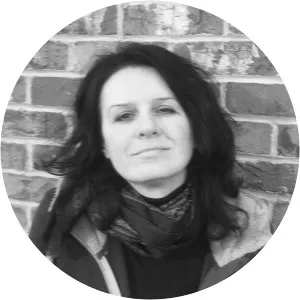 Tunde Farrand - Author