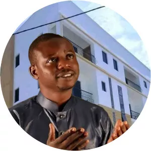 Tunde Usman