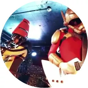 Tupper Ware Remix Party