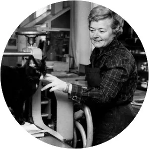 Tuulikki Pietilä - American-Finnish graphic artist