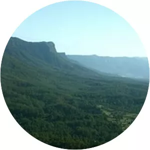 Tweed Range - Mountain range