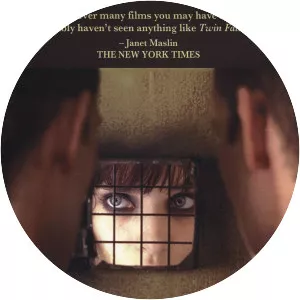 Twin Falls Idaho - 1999 ‧ Drama/Indie film ‧ 1h 51m