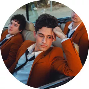 saint phnx twin xl - Musical band