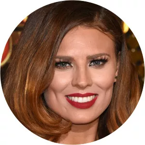 Twinnie lee moore - Singer