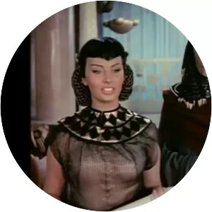 Two Nights with Cleopatra - 1954 ‧ Farce/Romance ‧ 1h 21m