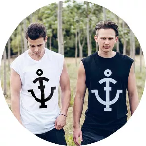 twocolors - Musical group