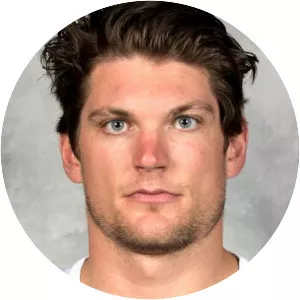 Tye McGinn - Canadian ice hockey player ‧ Jamie McGinn's brother