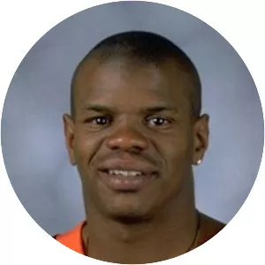 Tyrone Braxton - American football player