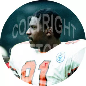 Tyrone Crews - American football player