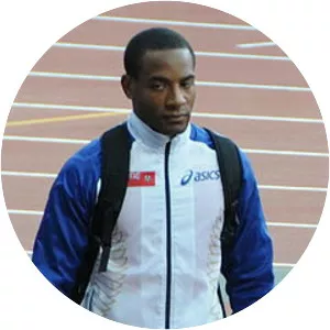 Tyrone Smith  - Long jumper