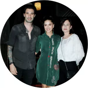 Tzipora Weber photograph