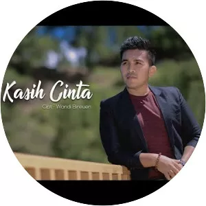 Ucin Spiky - Musical artist