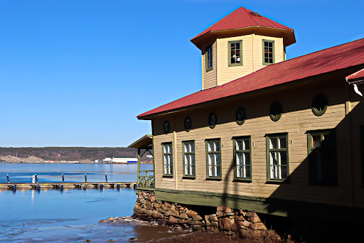 Uddevalla Kallbadare - Sauna in Uddevalla, Sweden
