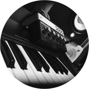 ueotan - Musical artist