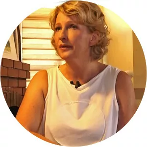 ugne sipariene - Communications consultant