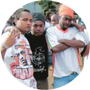 Ukoo Flani - Musical group