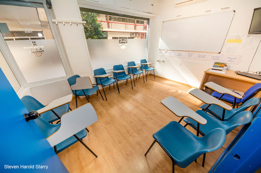 ULIC CENTRE - English language school in Madrid, Spain