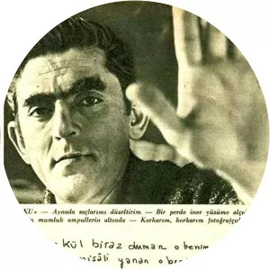 Ümit Yaşar Oğuzcan - Turkish poet
