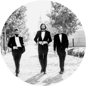 Un trío en la cocina - TV program