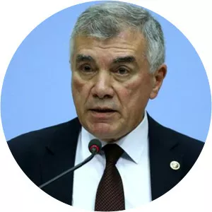Ünal Çeviköz