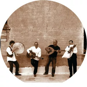 Unavantaluna - Musical group