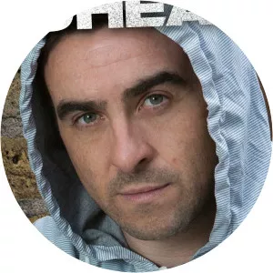 Undercover Benefits Cheat - TV program