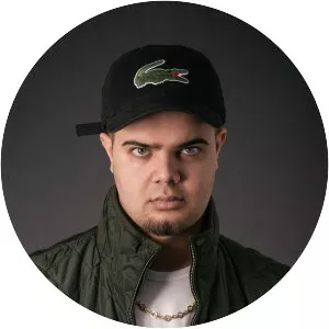 Ung Cezar - Musical artist