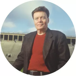 Upton Bell - Association football manager ‧ Bert Bell's son