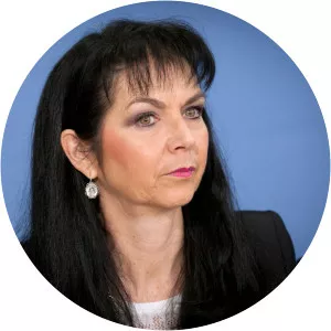 Ursula Backes - Economist