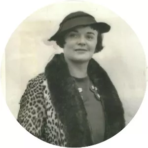 Ursula Parrott