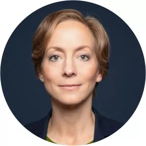 Ursula Schröder - Political scientist