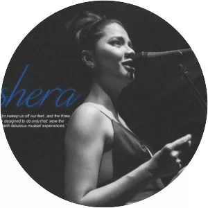 Ushera - Singer