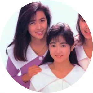 Ushirogami Hikaretai - Pop band