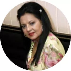 Usnija Redžepova - Singer