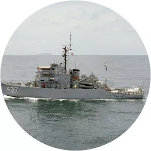 USS Enhance - Aggressive-class minesweeper