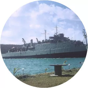 USS Lindenwald (LSD-6)
