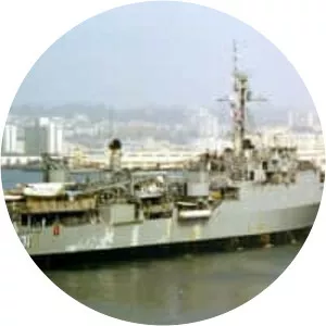 USS Point Defiance (LSD-31)